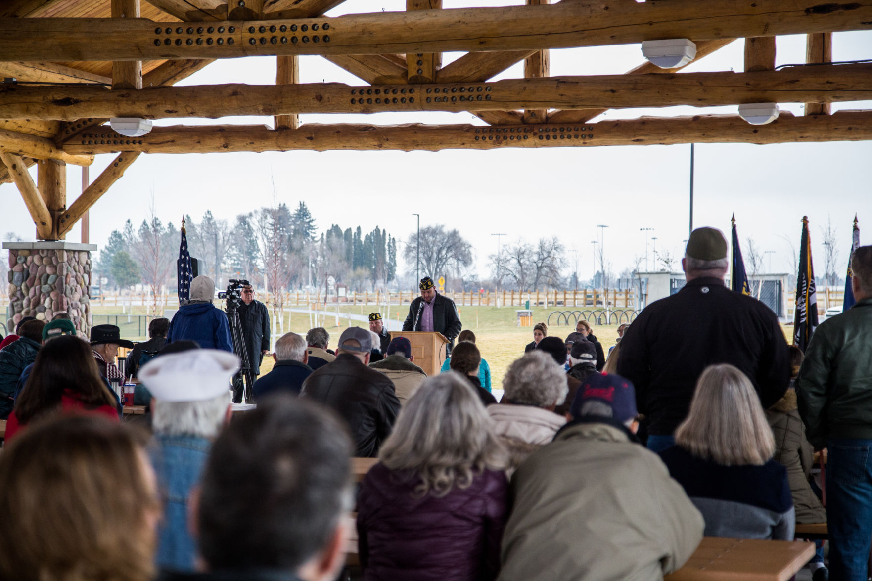 111217 veteranscommemoration4 rw.jpg
